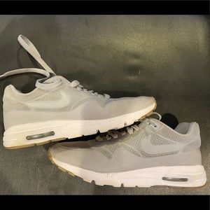 Wmns Air Max 1 Ultra Moire 'Wolf Grey'